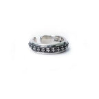 CH PLUS PYRAMID OPEN BAND RING 4